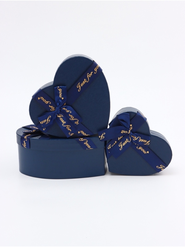 Набор коробок 3 в 1 сердца 22 х 20 х 9;  18.5 х 17 х 7.5; 1 6 х 14 х 6 см