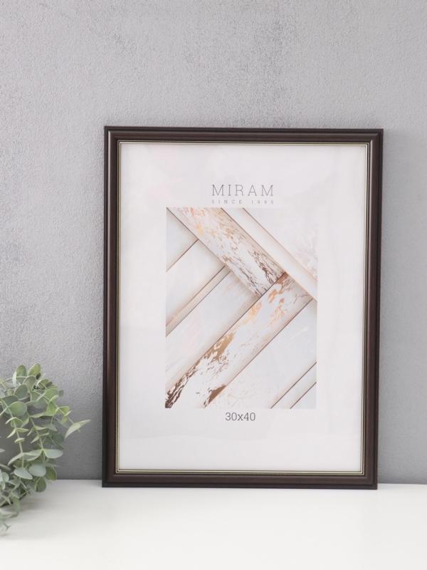 Фоторамка пластик "МИРАМ" 30х40 см, венге