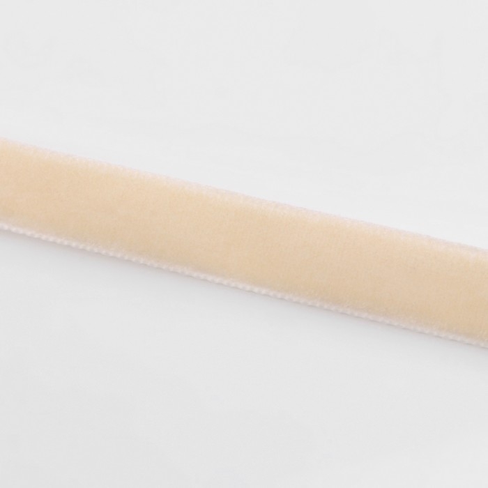 Лента бархатная, 10 мм, 18 ± 1 м, цвет молочный №04 Лента бархатная, 10 мм, 18 ± 1 м, цвет молочный №04