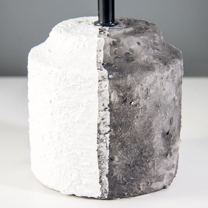 Настольная лампа "Киана" Е14 40Вт серо-белый 20х20х33см RISALUX