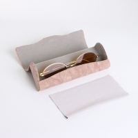 Футляр для очков на магните, длина 16 см, цвет розовый