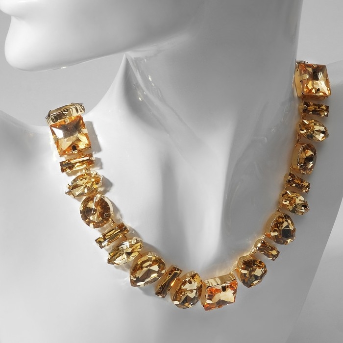 Колье &laquo;Драгоценность&raquo; геометрия, цвет жёлтый в золоте, 32 см