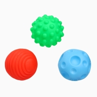 Подарочный новогодний набор развивающих тактильных мячиков &laquo;Чудеса рядом&raquo;, 3 шт.