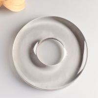 Подсвечник круглый большой с углублением под свечу D-50mm, 2,5х14,5 см,15 мл Подсвечник круглый большой с углублением под свечу D-50mm, 2,5х14,5 см,15 мл