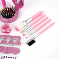 Набор детской косметики в чемодане «Самой красивой», тени, резинки для волос, блески для губ, глиттер, лаки для ногтей, наклейки, пилочка, расчёска, кисти, косметичка Набор детской косметики в чемодане «Самой красивой», тени, резинки для волос, блески для губ, глиттер, лаки для ногтей, наклейки, пилочка, расчёска, кисти, косметичка