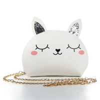 Сумка детская для девочки "Белый зайчик" из искусственной кожи Сумка детская для девочки "Белый зайчик" из искусственной кожи