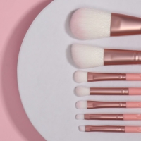 Набор кистей для макияжа &laquo;MAKEUP&raquo;, 7 предметов, в тубе, цвет розовый