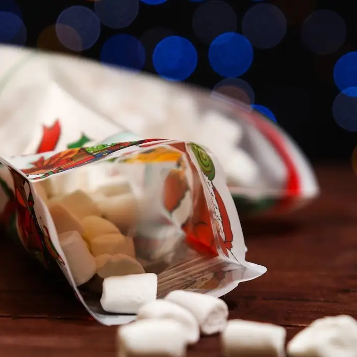 Пакет подарочный &laquo;Подарки&raquo;, с zip - lock застежкой 16&times;21 см