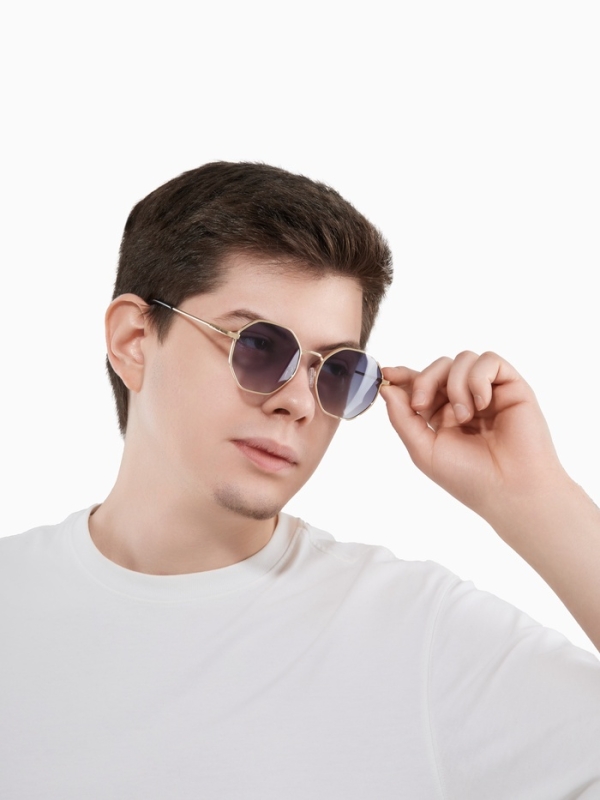 Очки солнцезащитные uv 400, дужка 14 см, ширина 11.7 см, линза 4.7 х 5 см Очки солнцезащитные uv 400, дужка 14 см, ширина 11.7 см, линза 4.7 х 5 см