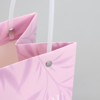 Переноска для цветов «Благодарю», 13.5 х 15 х 9.5 см Переноска для цветов «Благодарю», 13.5 х 15 х 9.5 см