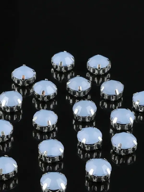 Стразы пришивные &laquo;Шатон&raquo;, круглые, в цапах, d=10 мм, 20 шт., голубые