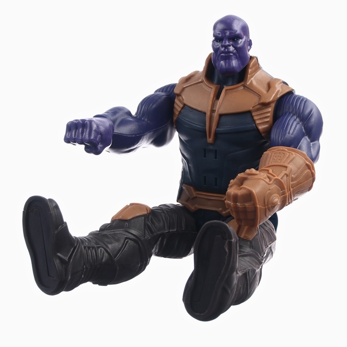 Фигурка MARVEL &laquo;Мстители. Танос&raquo;, коллекционная, световые эффекты