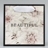 Пакет подарочный ламинированный квадратный, упаковка, &laquo;Красота внутри&raquo;, 14 х 14 х 9 см