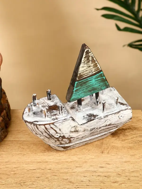 Сувенир "Кораблик" дерево 16х6х17 см, цв. коричнево-зелёный