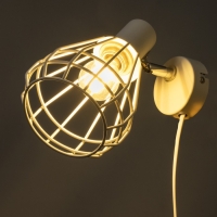 Бра с переключателем на проводе "Хлоя" Е14 40Вт белый 19х10х18см Бра с переключателем на проводе "Хлоя" Е14 40Вт белый 19х10х18см