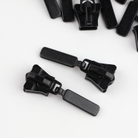 Бегунок автоматический для молнии &laquo;Трактор&raquo;, №8, 10 шт, цвет чёрный