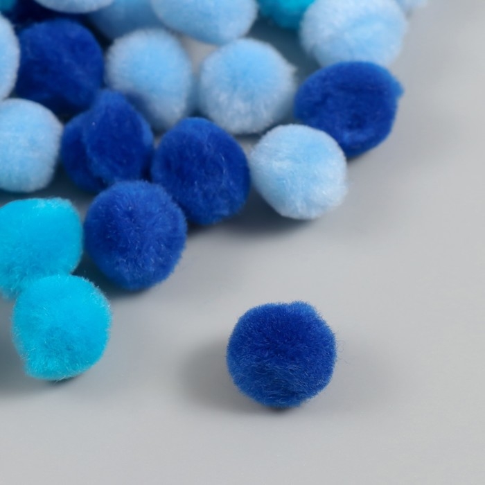 Декор для творчества Декор для творчества "Помпончики. Голубое небо" d=1,3 см набор 70 шт