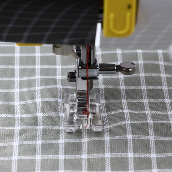 Лапка для швейных машин, для декоративных строчек