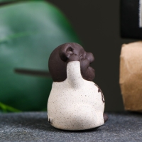 Фигурка "Свинка" 3,5х5см микс Фигурка "Свинка" 3,5х5см микс