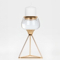 Подсвечник металл, стекло на 1 свечу &laquo;Изысканность&raquo; цвет золото 9.5 х 9.5 х 17 см