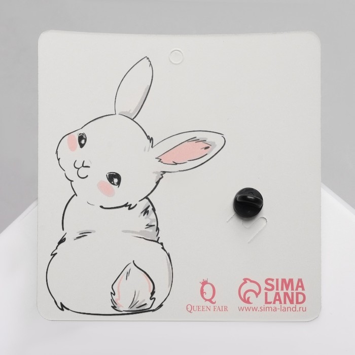 Значок &laquo;Зайка&raquo; с камерой, цвет бело-розовый в чёрном металле