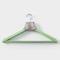 Плечики - вешалки для одежды LaDо́m Brillant, 44,5&times;23&times;1,2 см, 3 шт, деревянные, цвет фисташковый