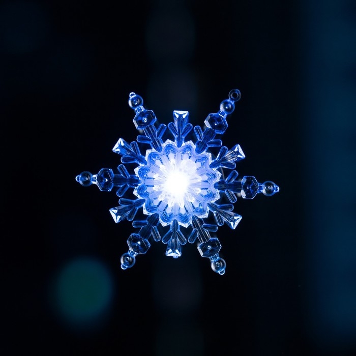 Светодиодная игрушка на липучке «Снежинка» 11 см, батарейки LR44х3 (в комплекте), свечение мульти Светодиодная игрушка на липучке «Снежинка» 11 см, батарейки LR44х3 (в комплекте), свечение мульти