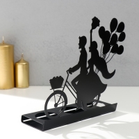 Подсвечник металл на 3 свечи "Романтичная поездка на велосипеде" чёрный 16,8х18,5х6 см