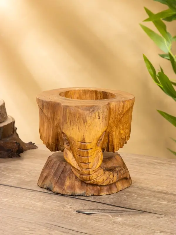 Подставка под бутылки &laquo;Голова слона&raquo;, 15&times;15&times;17 см, дерево Пиннис, коричневая