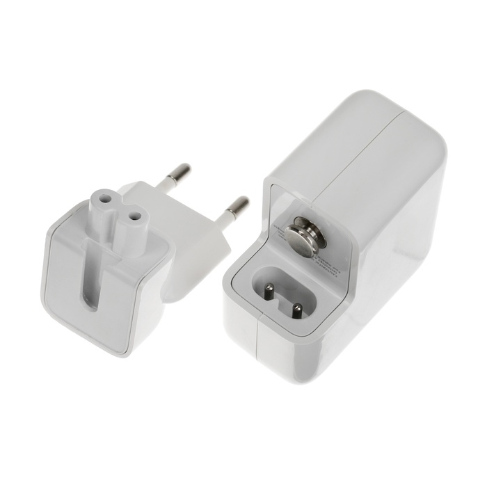 Сетевое зарядное устройство GQ-9, 2 Type-C, 3 A, 35 W, белое Сетевое зарядное устройство GQ-9, 2 Type-C, 3 A, 35 W, белое