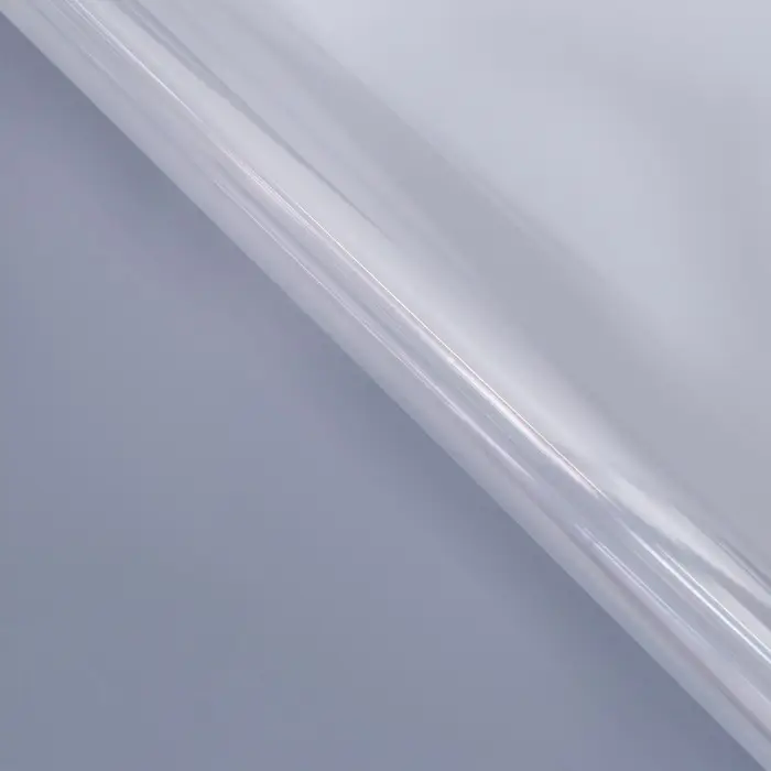 Пленка для цветов с тиснением, 50&times;57 см, кант красный