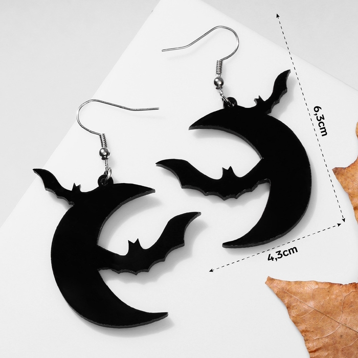 Серьги акрил &laquo;Ночь&raquo; месяц и летучие мыши, цвет чёрный в серебре