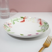 Тарелка керамическая &laquo;Акварель&raquo;, 22.5 см, цвет белый