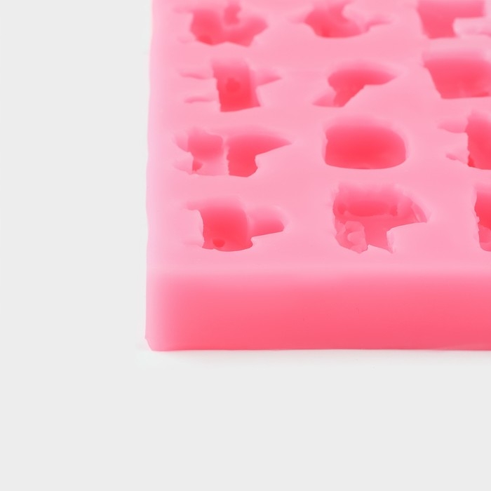 Молд &laquo;Машинки&raquo;, силикон, 14,5&times;8,8&times;1,8 см, цвет розовый