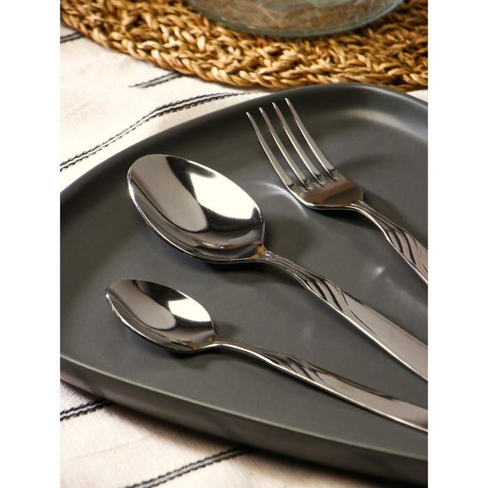 Набор столовых приборов &laquo;София&raquo;, 18 предметов, толщина 1,8 мм, картонная коробка, цвет серебряный