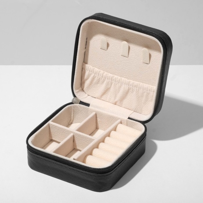 Органайзер для хранения украшений &laquo;Шкатулка портативная&raquo;, 10,5&times;10,5&times;5см, цвет черный