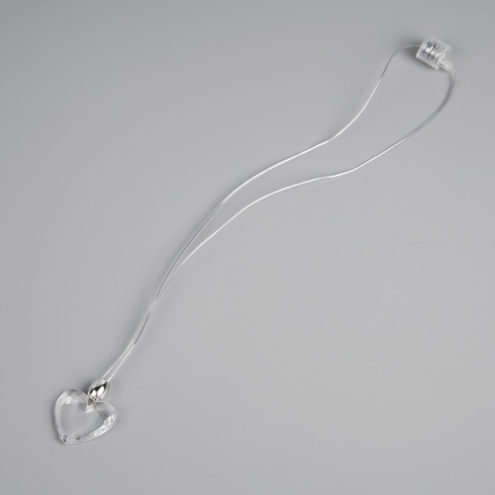 Светодиодный кулон «Сердце» 60 см, батарейки, свечение мульти (RGB) Светодиодный кулон «Сердце» 60 см, батарейки, свечение мульти (RGB)