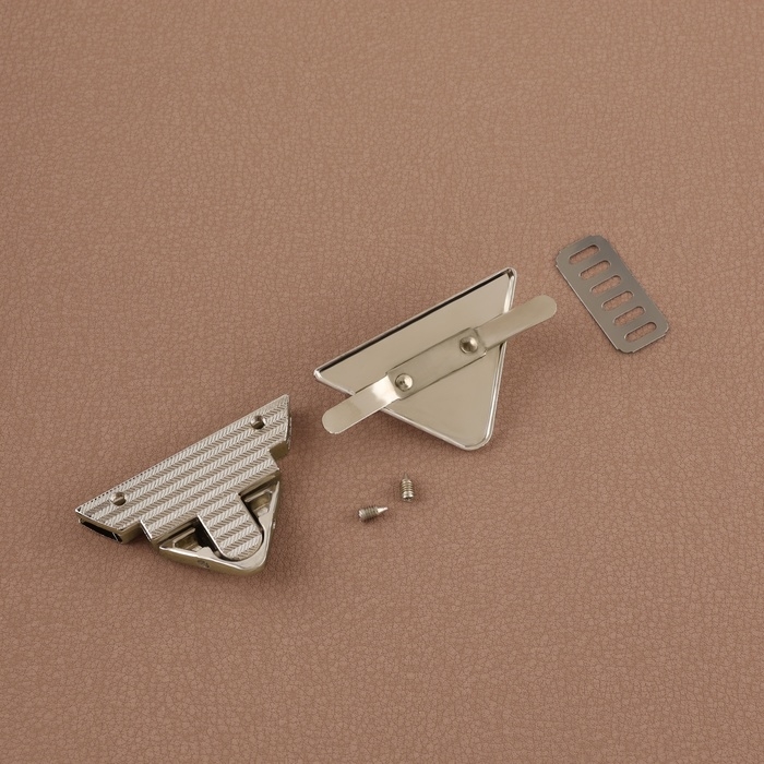 Застёжка для сумки, 4,5 &times; 2,9 см, цвет жемчужный серебряный