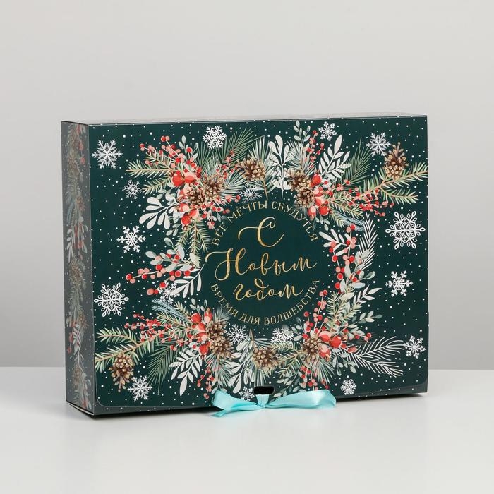 Коробка подарочная новогодняя складная &laquo;Новогодняя ботаника&raquo;, 31 х 24.5 х 8 см, Новый год