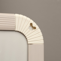 Зеркало интерьерное настенное, акрил, 35 х 45 см бежевое Зеркало интерьерное настенное, акрил, 35 х 45 см бежевое