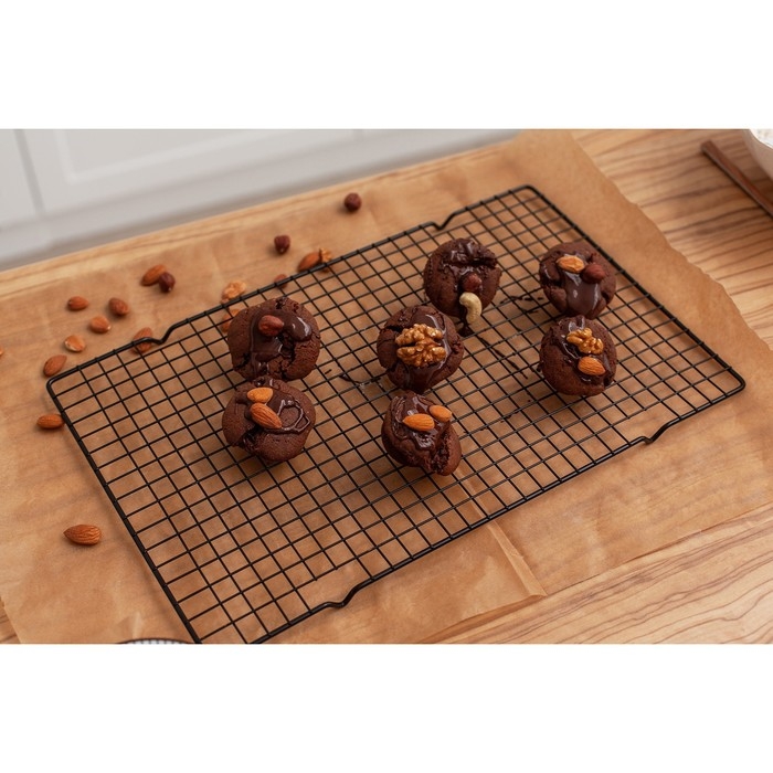 Решётка для глазирования и остывания кондитерских изделий KONFINETTA, 40&times;25&times;1,5 см, цвет чёрный