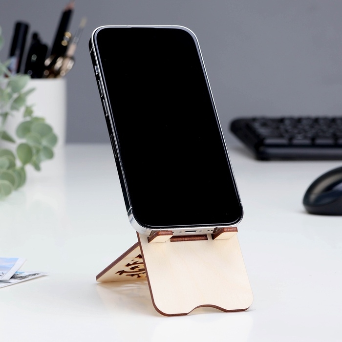 Подставка под телефон фанера