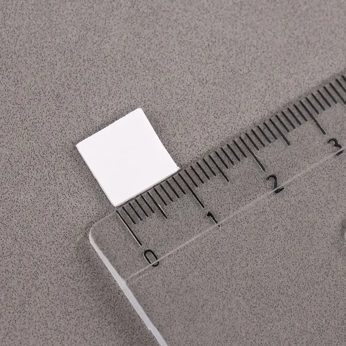 Подушечки клеевые, двусторонние, квадратные, размер 1 шт. 1&times;1 см