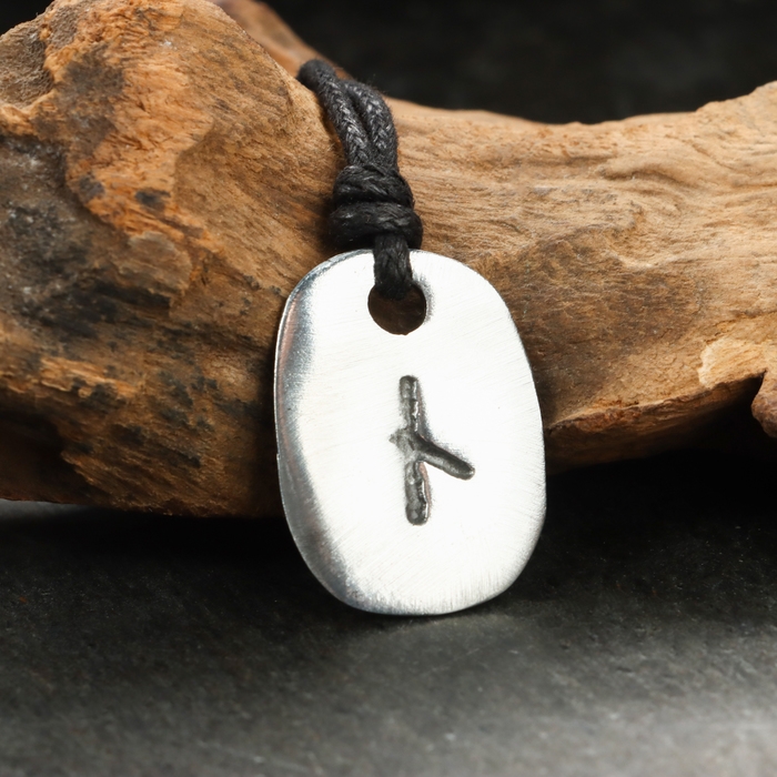 Амулет Амулет "Скандинавские Руны", руна НАУТИЗ, 21х29мм, металлический