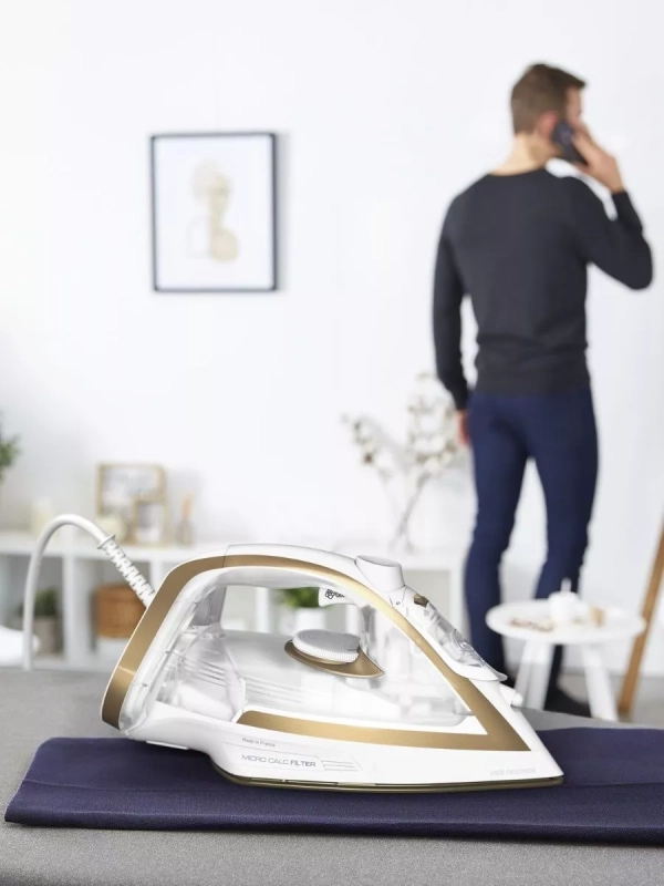 Паровой утюг Puregliss FV8042E0, с автовыключением, 2900 Вт