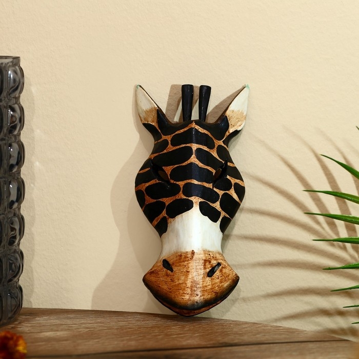 Маска "Зебра" албезия 19х9х4 см