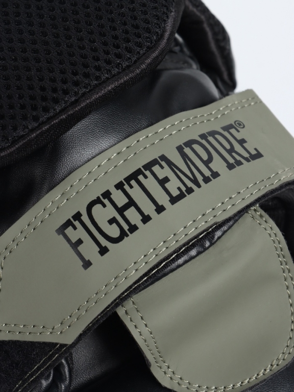 Лапы боксёрские изогнутые FIGHT EMPIRE, GEL-TECH, ПУ, чёрно-зелёные, пара