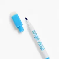 Многоразовая раскраска "Встречаем Новый год", 12 стр., 16х16 см, Малышарики