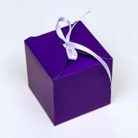 Коробка складная, квадратная с лентой, фиолетовая, 8&times;8&times;8 см