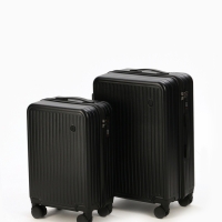 Чемодан 24", PС, 42*27*66, отд на молнии, код замок, 4 колеса, черный